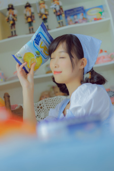色女子